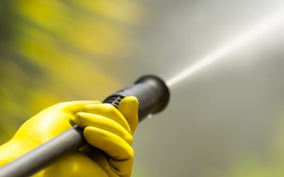 4 Advantages to Hiring a Pressure Washing Service